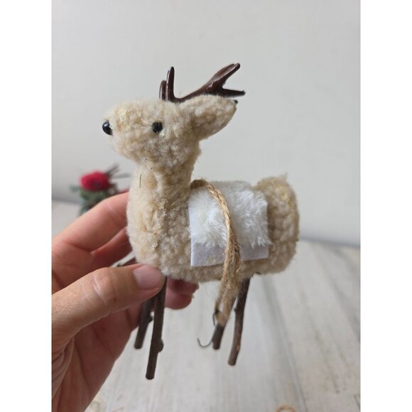 Enchanted Forest reindeer stick ornament Xmas decor set knit - Picture 6 of 9